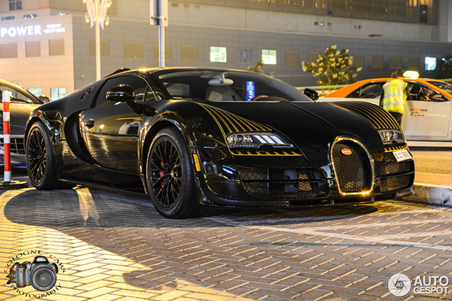 Elegante Bugatti Veyron Black Bess gespot 